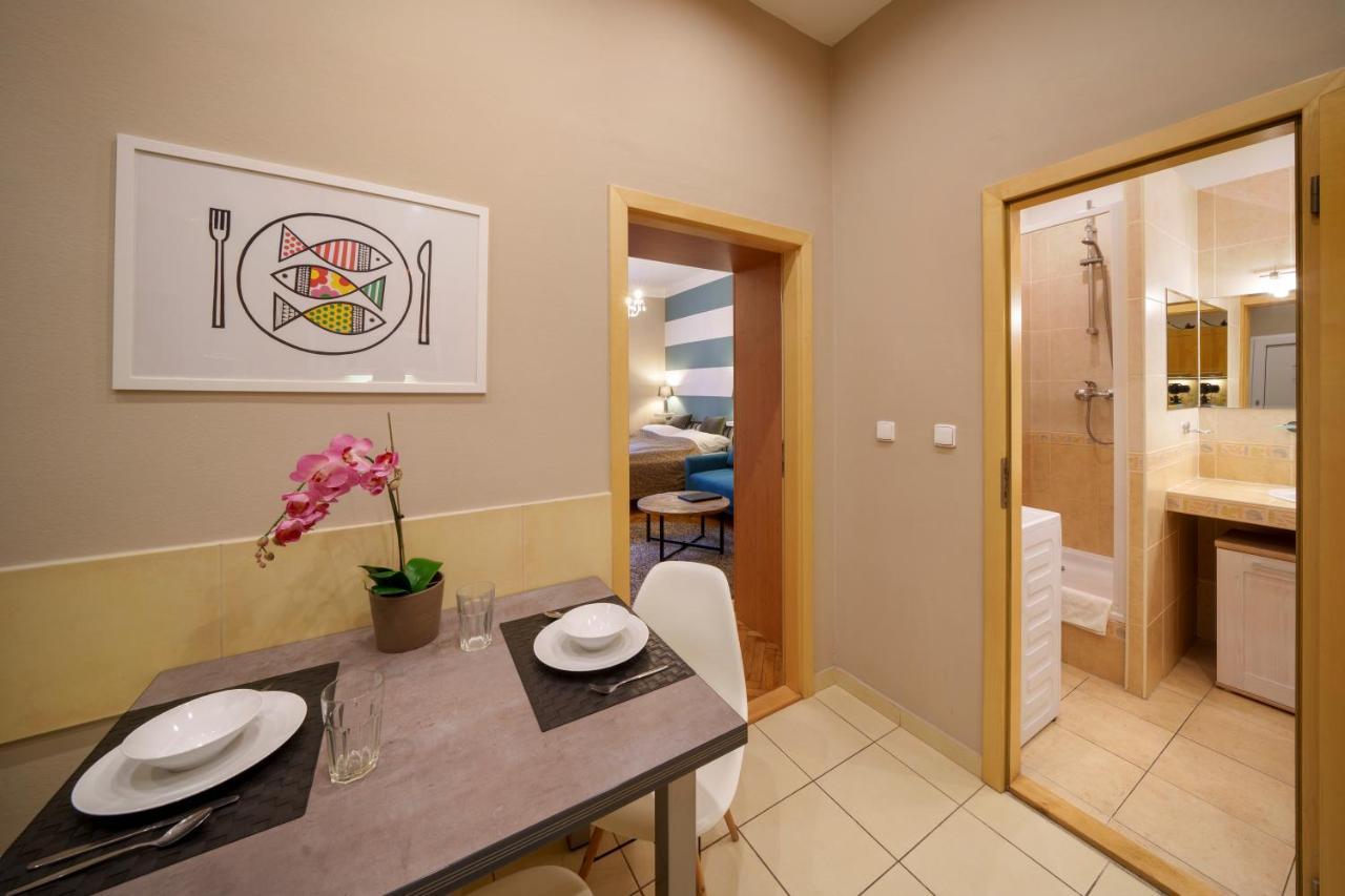 פראג Dlouha Apartment With Balcony מראה חיצוני תמונה