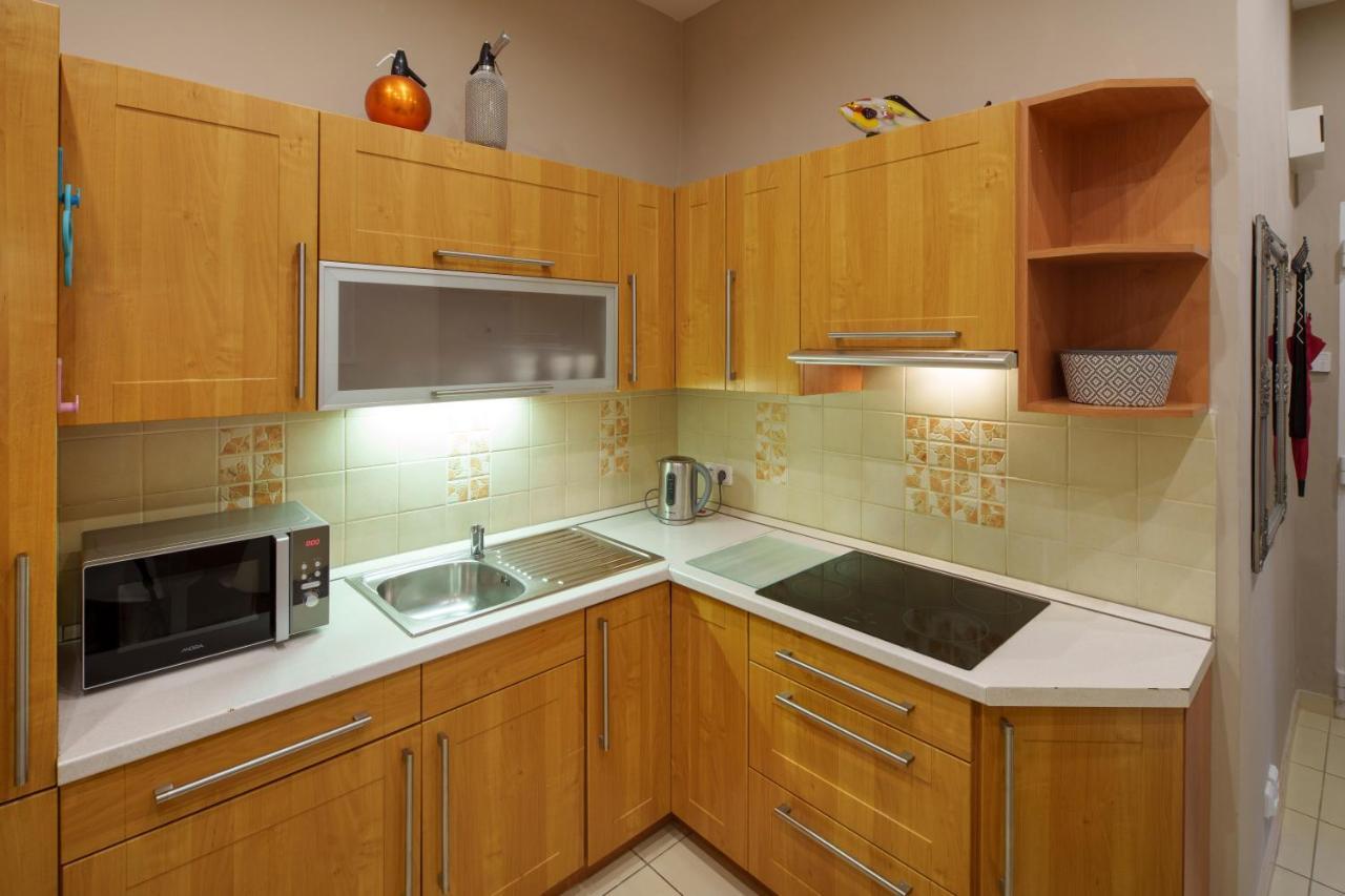 פראג Dlouha Apartment With Balcony מראה חיצוני תמונה